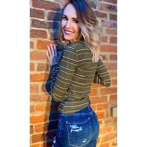 Meet your Posher, Logan